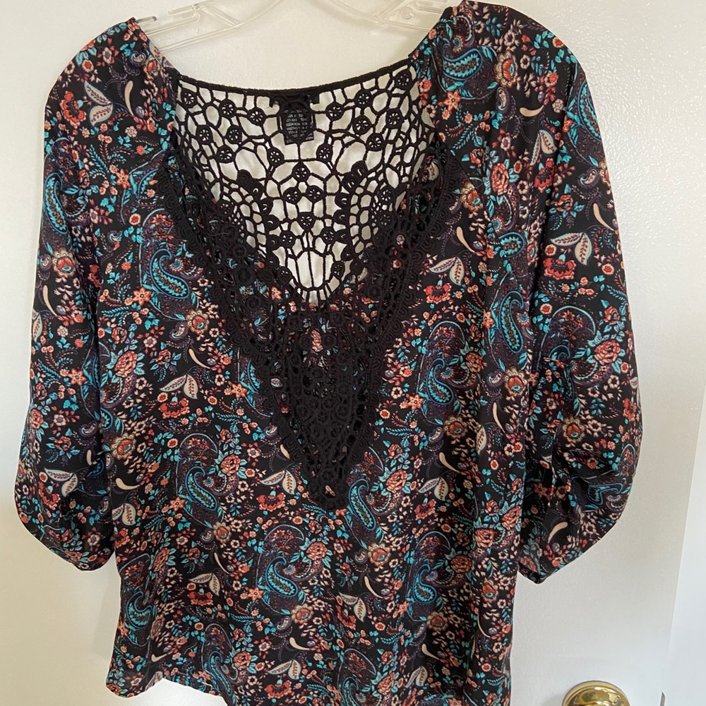 Patterned blouse - Picture 3 of 3
